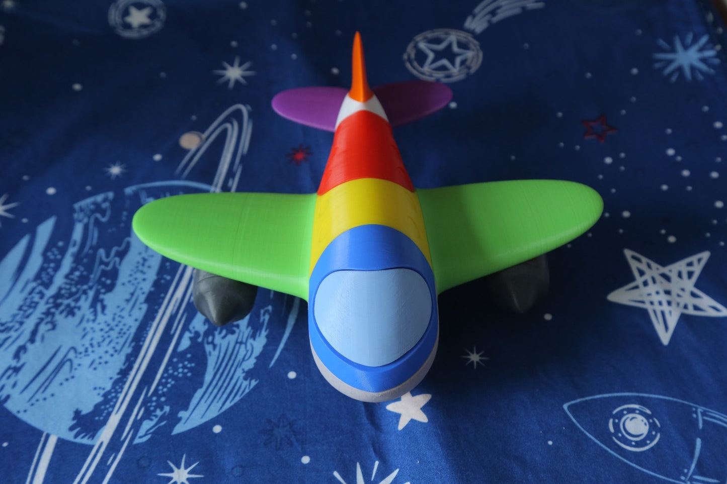 Magnetic Airplane